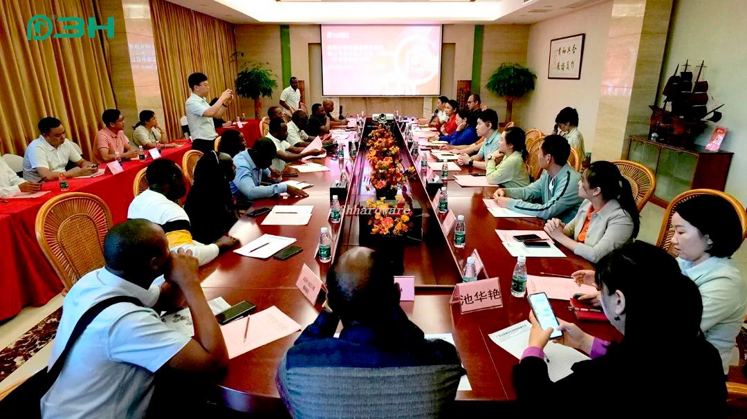 اتصالات موردي أجهزة نافذة الباب 2