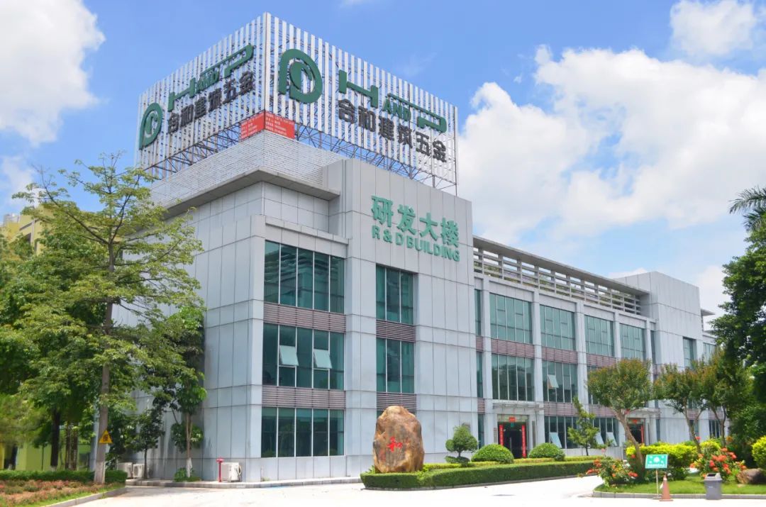 3h-الأجهزة التي فازت بالمراكز العشرة الأولى في القدرة التنافسية لموردي العقارات في الصين2