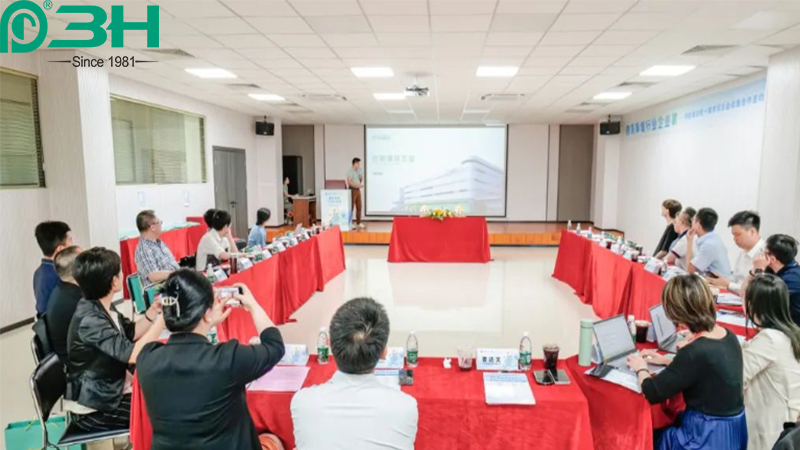 3H التعاون في الأجهزة 1