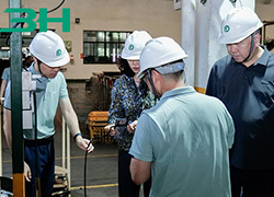 الأخبار | قادة من جمعية الهيكل المعدني للهندسة المعمارية الصينية يزورون شركة 3H للأجهزة المعمارية لاستكشاف مسارات جديدة للتنمية عالية الجودة في صناعة الأجهزة