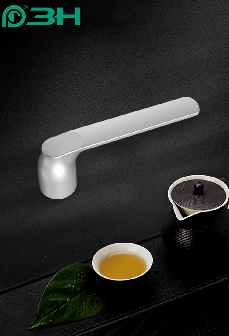 مقبض النافذة أ